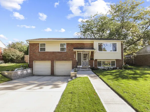 5590 Roche Dr, Columbus, OH 43229