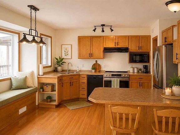 4th image of 37411 W Waskasoo Ave #145