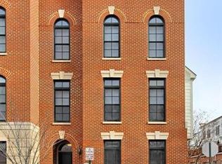 486 Harbor Side St, Woodbridge, VA