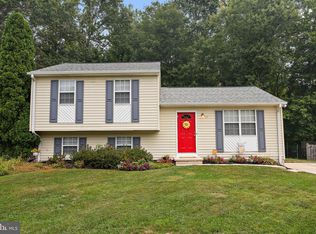 20 Sue Ln, Newark, DE