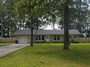 904 Royal Trl, Manchester, TN 37355