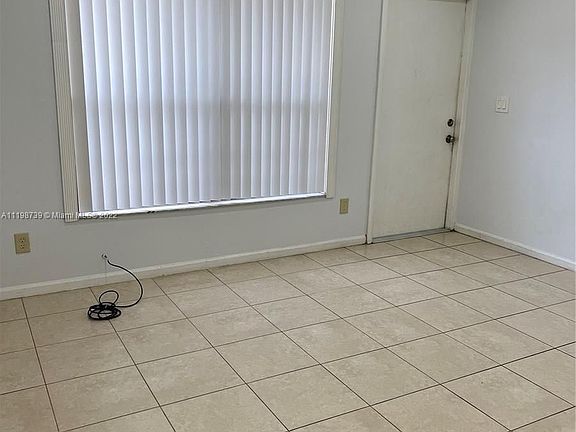 4th image of 11008 Royal Palm Blvd #5-3