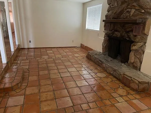 15 E Sabrosa Dr — Photo 13