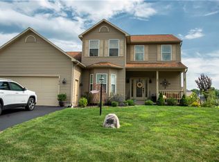 7070 Cattlemans Crossing Rd, Cicero, NY 13039