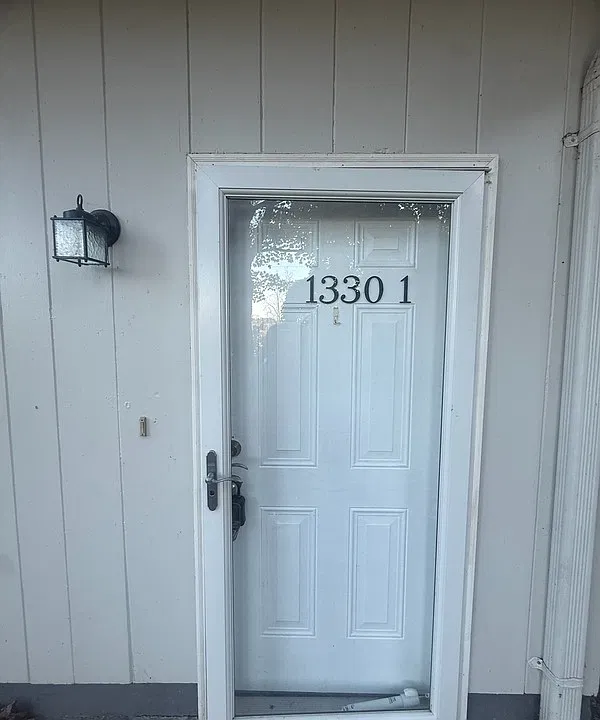 1300-1330 Windsor Ave #1330A