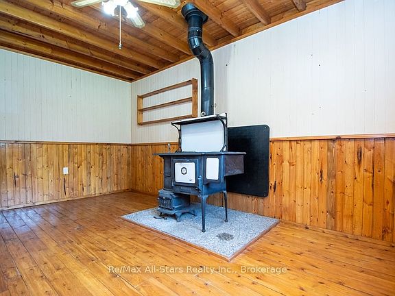 5th image of 111 Wagar Rd