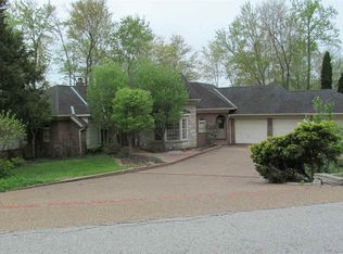 369 W Evergreen Plz S, Santa Claus, IN 47579