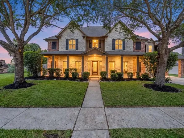 1618 Stoney Lake Dr, Friendswood, TX 77546