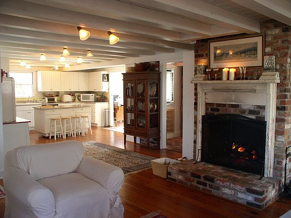 Sunny Open Floor Plan