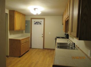 1214 W Dakota, Chickasha, OK 73018