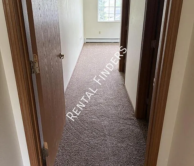 907 Madison Ave #6 — Photo 6