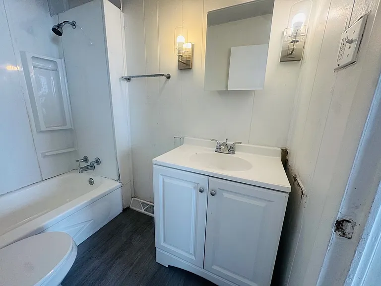 3405 Roehl Ave — Photo 33
