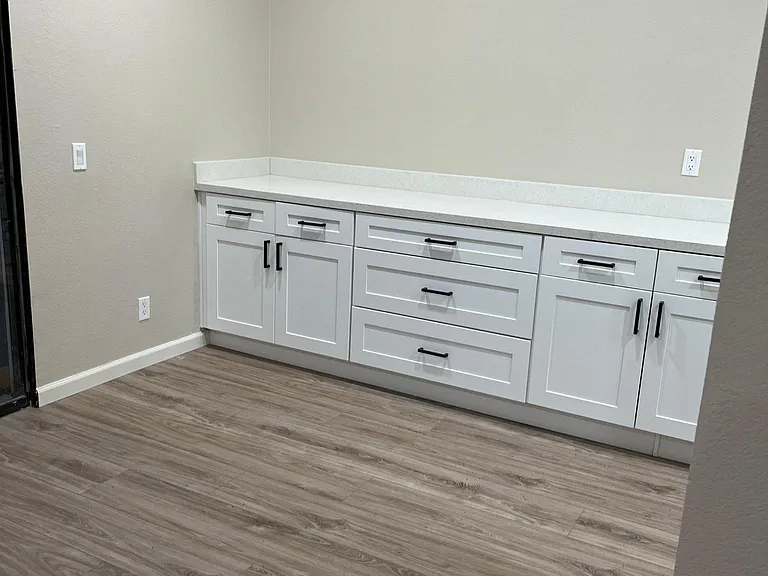 3655 Birchwood Ter #211 — Photo 21