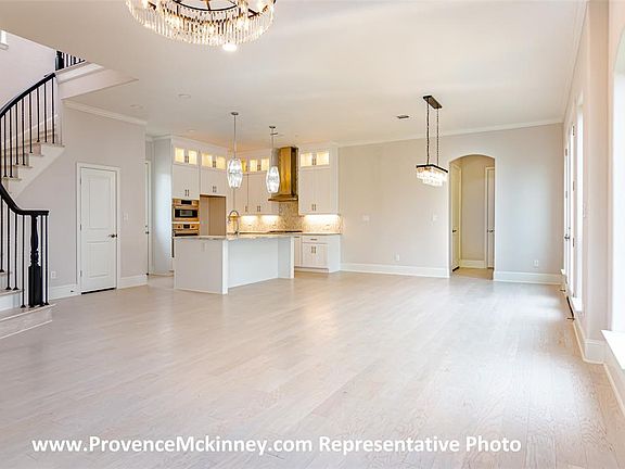 2nd image of 3205 Matisse Ln