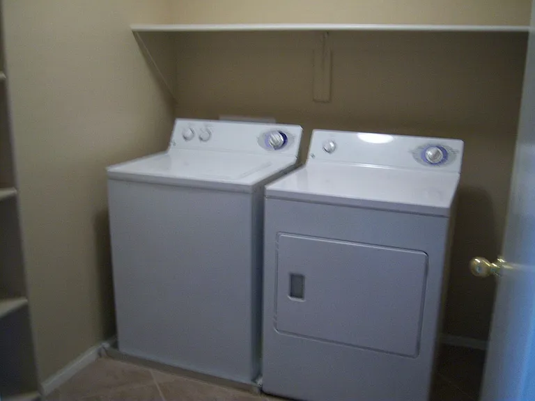 1508 E Heather Dr — Photo 61