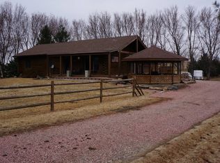 14933 C16, Akron, IA 51001