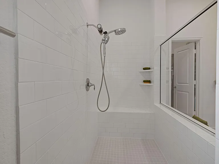 18323 Tiger Flowers Dr — Photo 23