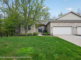 2361 Sapphire Ln, East Lansing, MI 48823
