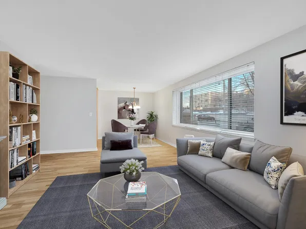 2700 W 44th St APT 112, Minneapolis, MN 55410