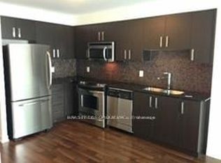 17 Anndale Dr #803, Toronto, ON M2N 2W7