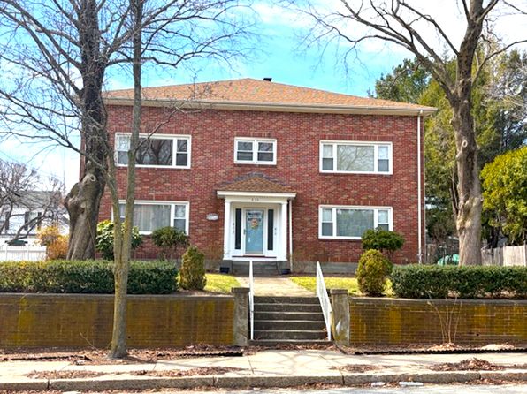 216 Harris Ave APT 2