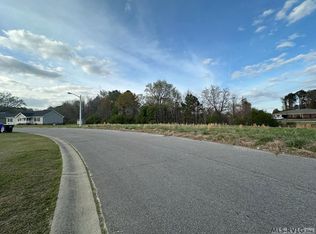 115 Pinewood Dr, Ahoskie, NC 27910