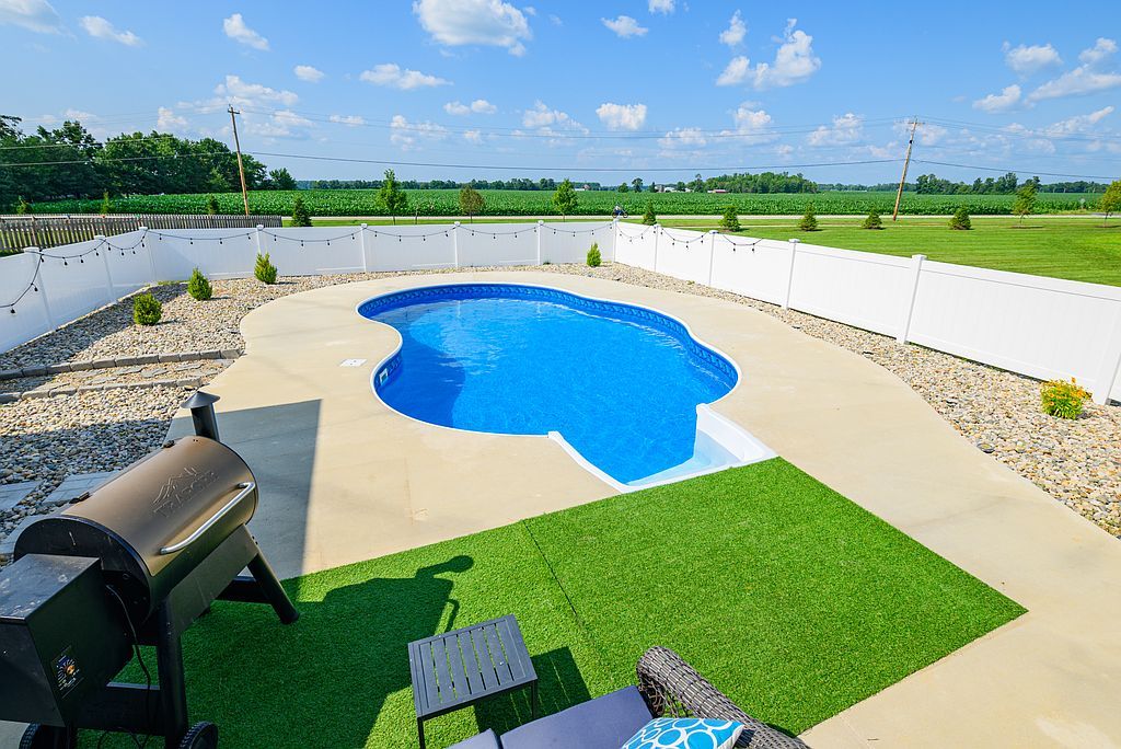 1586 Lavante Cv - Property Image