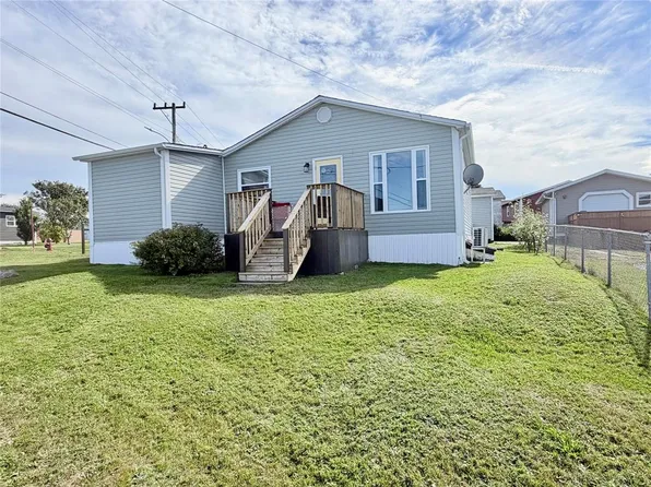 69 Elizabeth Avenue, Grand Bank, NL A0E1W0