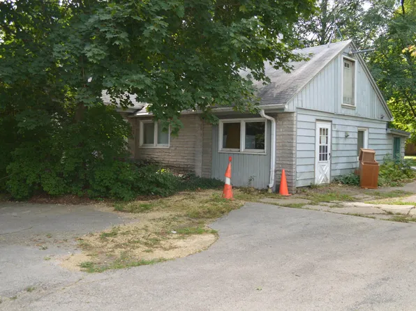 920 N Mulford Rd, Rockford, IL 61107