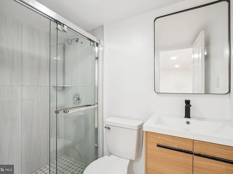 1223 Spruce St #3F — Photo 30