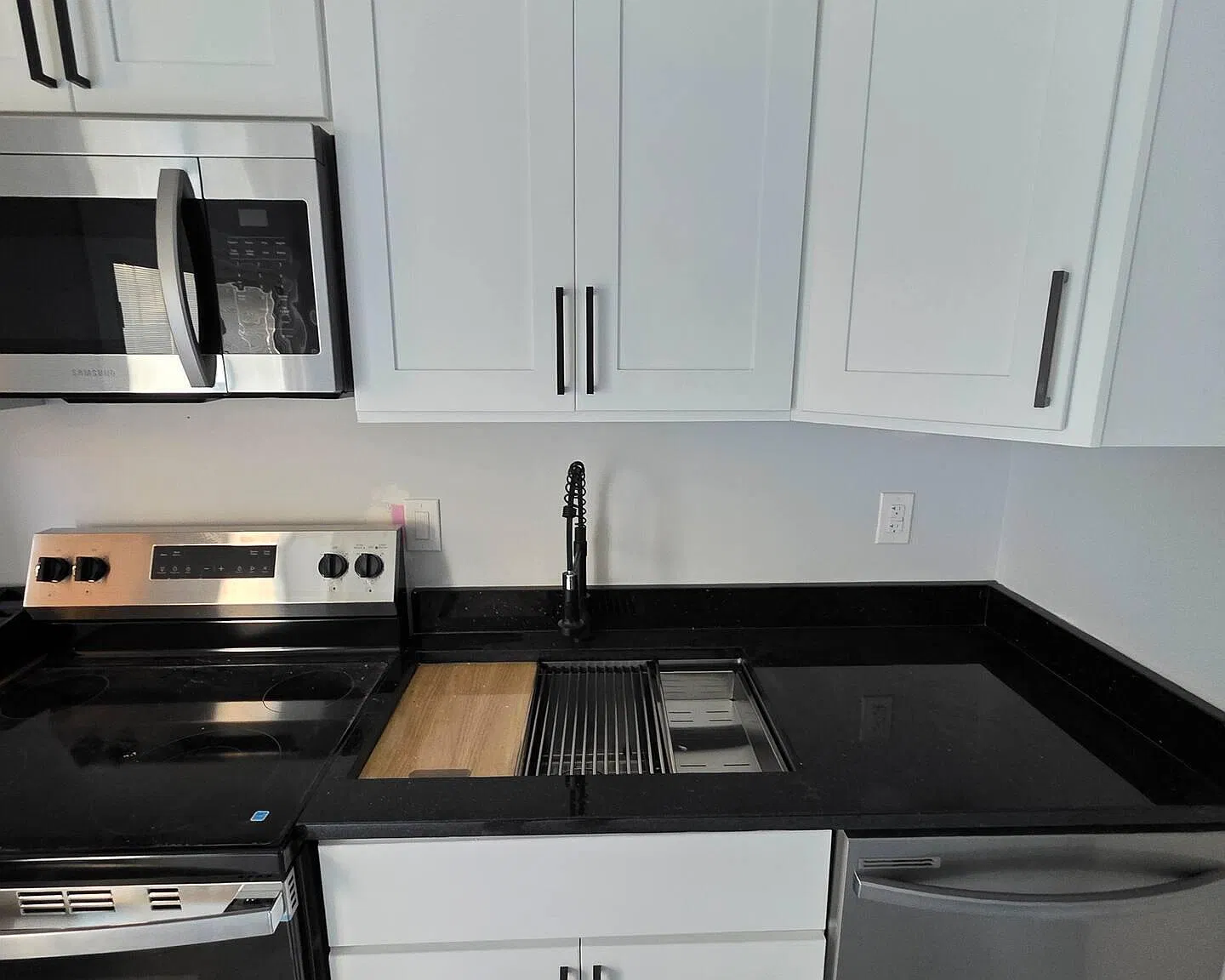 2 bed, 2.5 bath, 1000 sqft, $2,500 — Photo 4