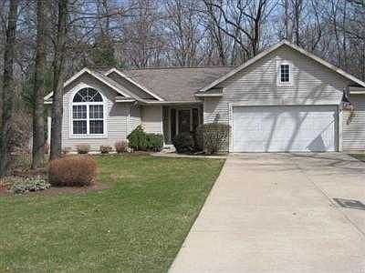 A well kept 4 Bedroom Ranch