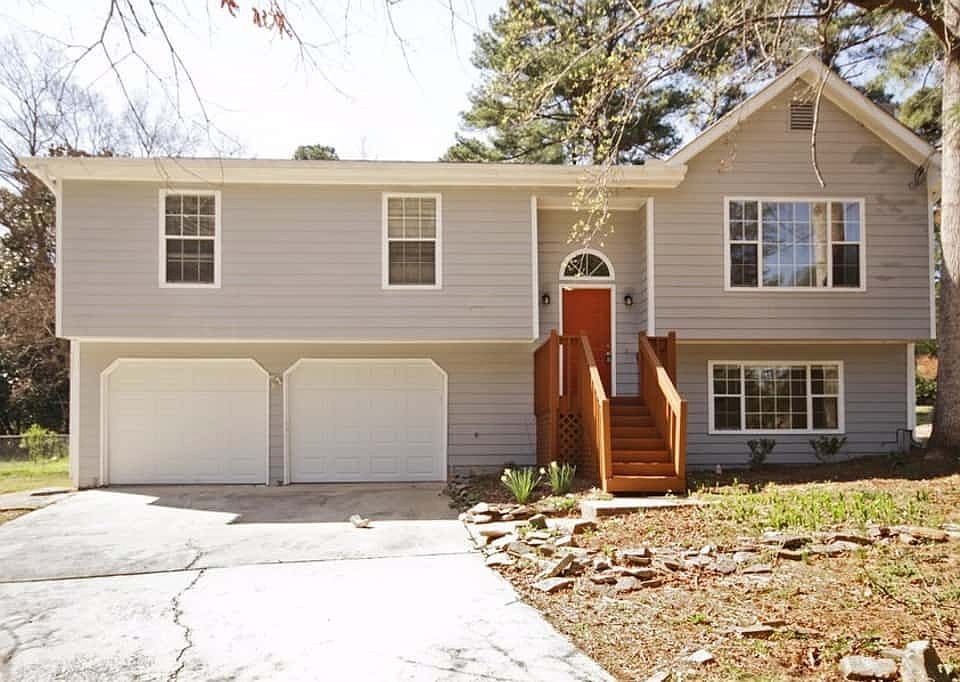 1st image of 4589 Harriet Ln