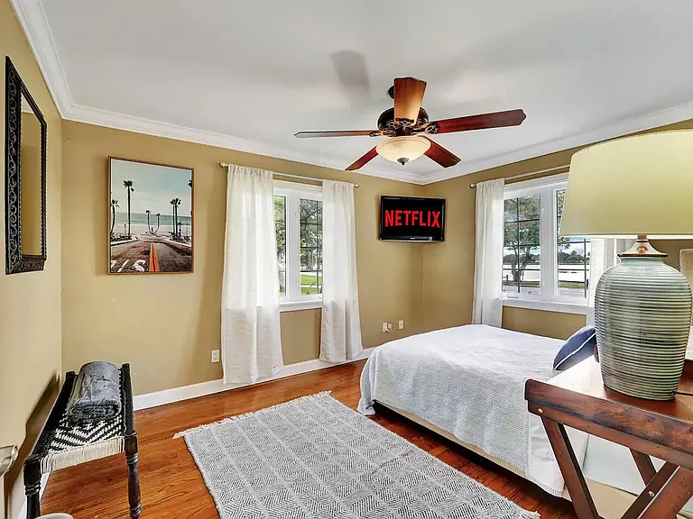 5574 Lake Osborne Dr — Photo 23