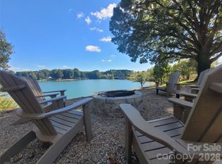 4455 Reed Creek Dr UNIT 102, Sherrills Ford, NC 28673
