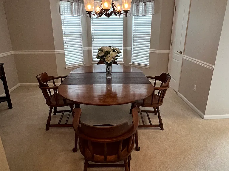 2386 Dubonnet Dr — Photo 17