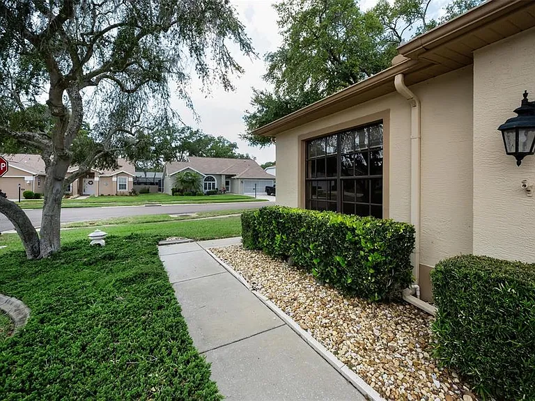 9307 Palm Haven Ct — Photo 3