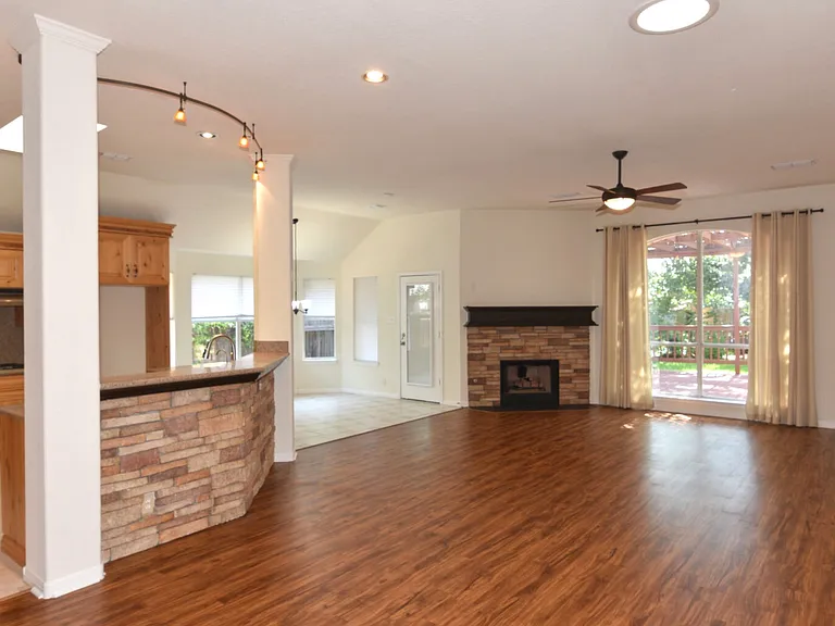 15001 Calaveras Dr — Photo 13