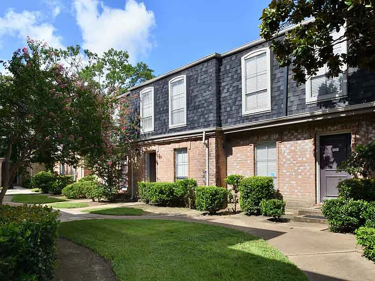 1414 Fountain View Dr #101 — Photo 21