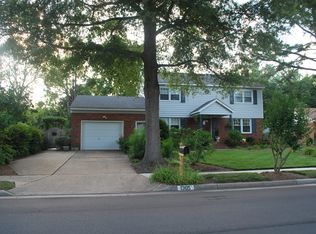 1305 Whisper Dr, Virginia Beach, VA 23454