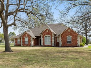 1 Limousin Ln, Shawnee, OK 74804