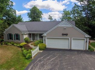 5056 Forest Dr, Rome, OH 44085