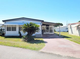 211 Green Haven Ln W, Dundee, FL 33838