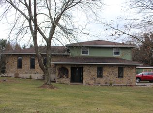 95 E County Rd, Drums, PA 18222