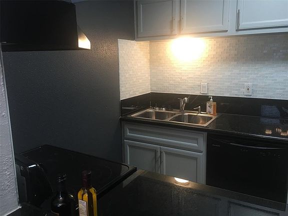 2nd image of 5550 N Braeswood Blvd APT 52