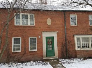 441 Olympia Rd, Pittsburgh, PA 15211