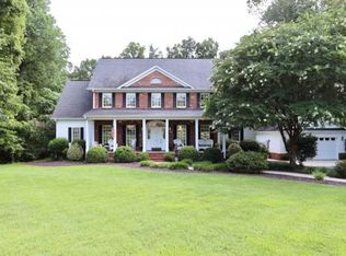 4209 Vista Knoll Dr, Burlington, NC 27215