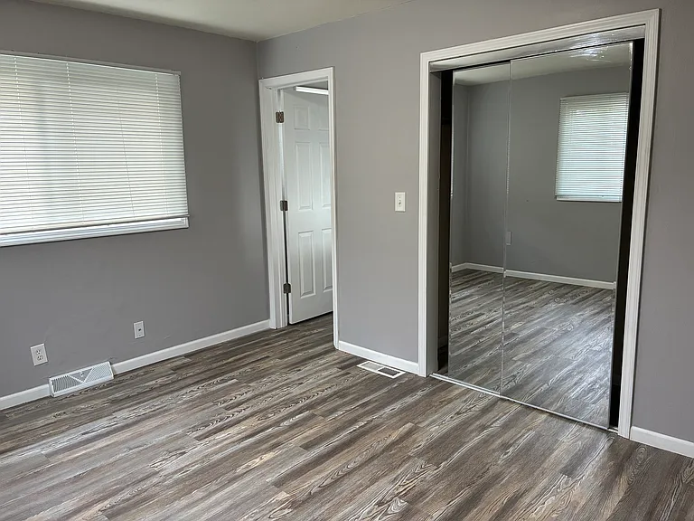 9612 Plymouth Pl — Photo 6