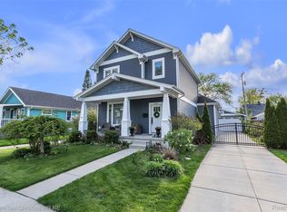 3281 Cumberland Rd, Berkley, MI 48072