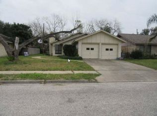 107 Kensington Dr, Victoria, TX 77901